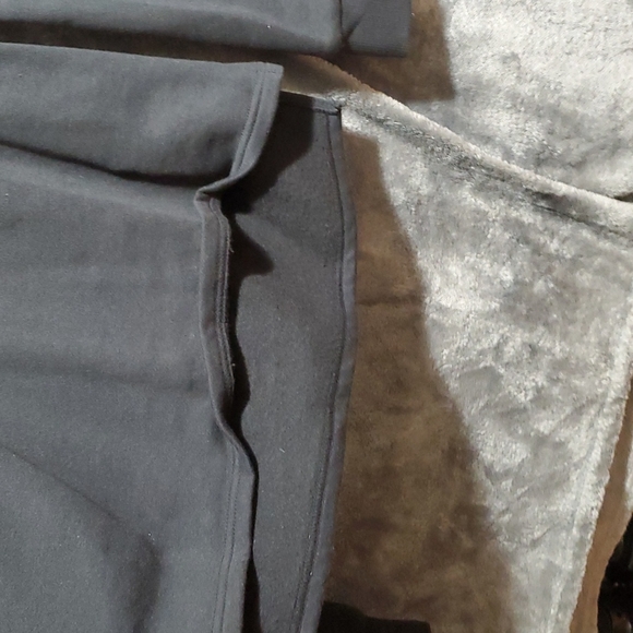 Sweater - Picture 5 of 9